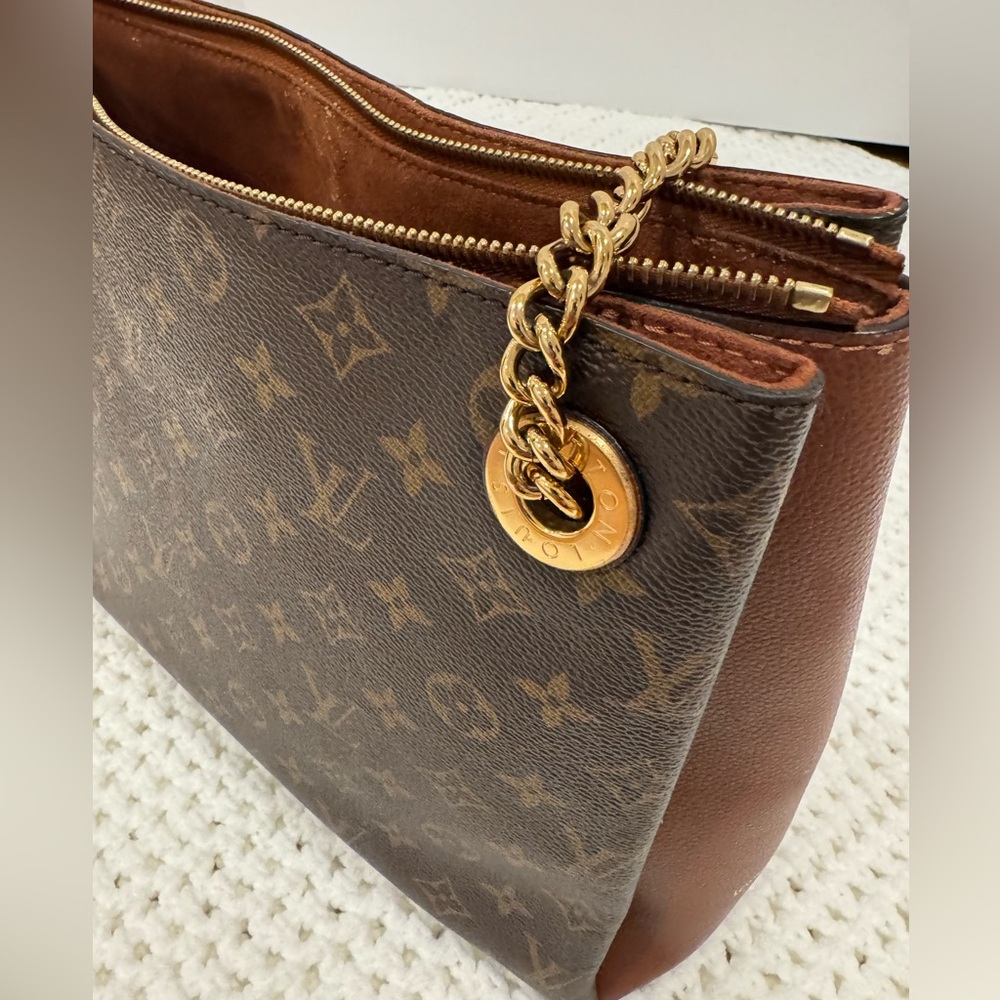 Louis Vuitton Monogram Surene MM Shoulder Bag - Picture 9 of 13